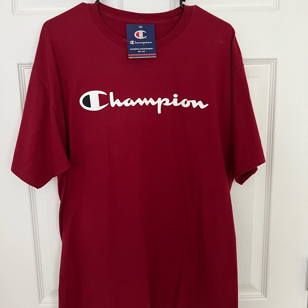 New with tags Champion tee shirt! Mens sz Large